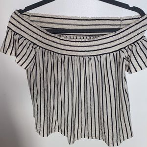 American Eagle off the shoulder top
